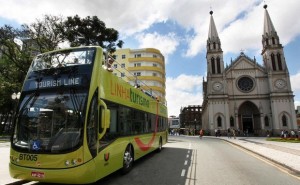 Linha Turismo, turistas conhecem as principais atrações de Curitiba